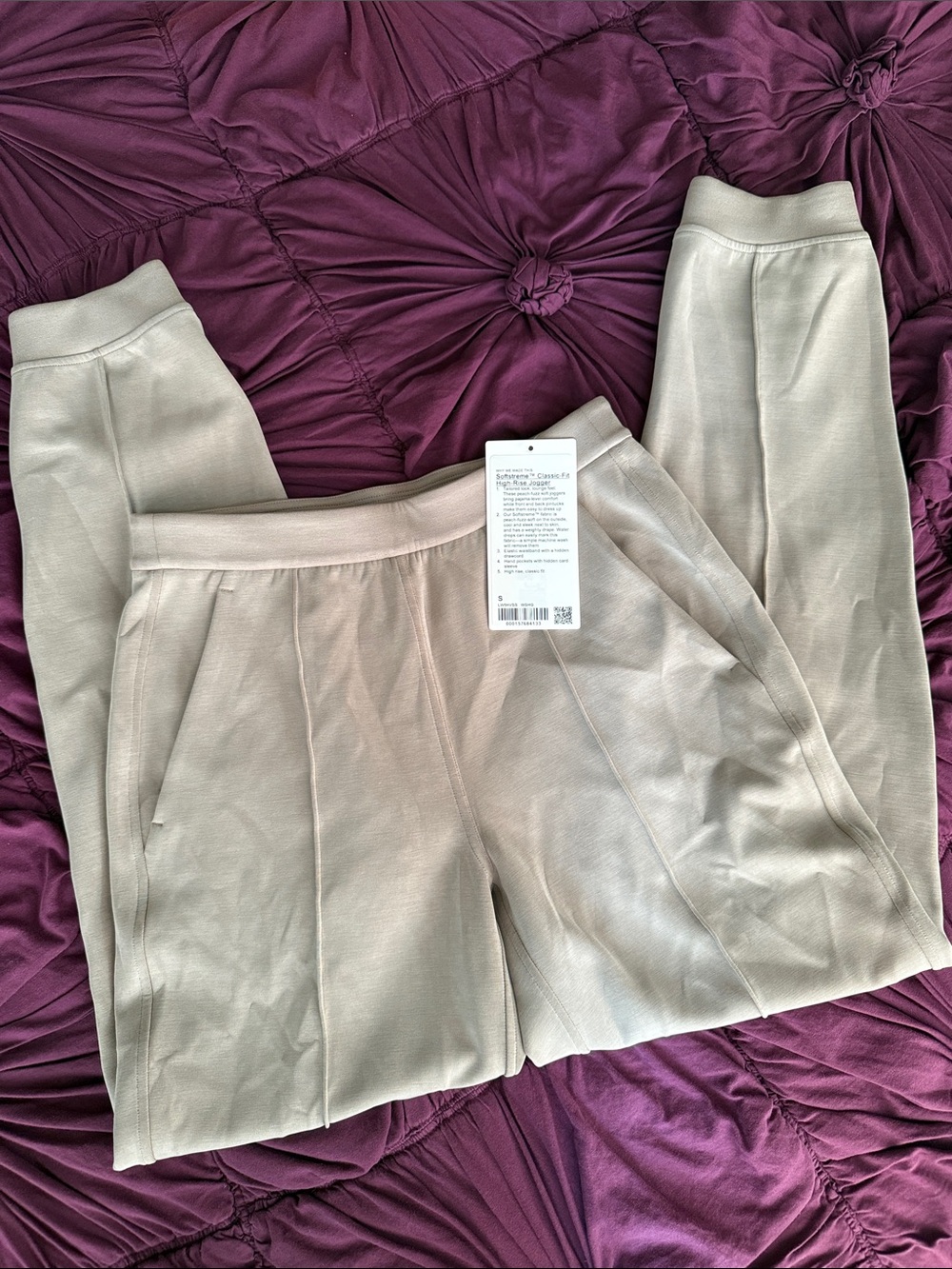 lululemon athletica Softstreme High-Rise Jogger in Mauve/Taupe